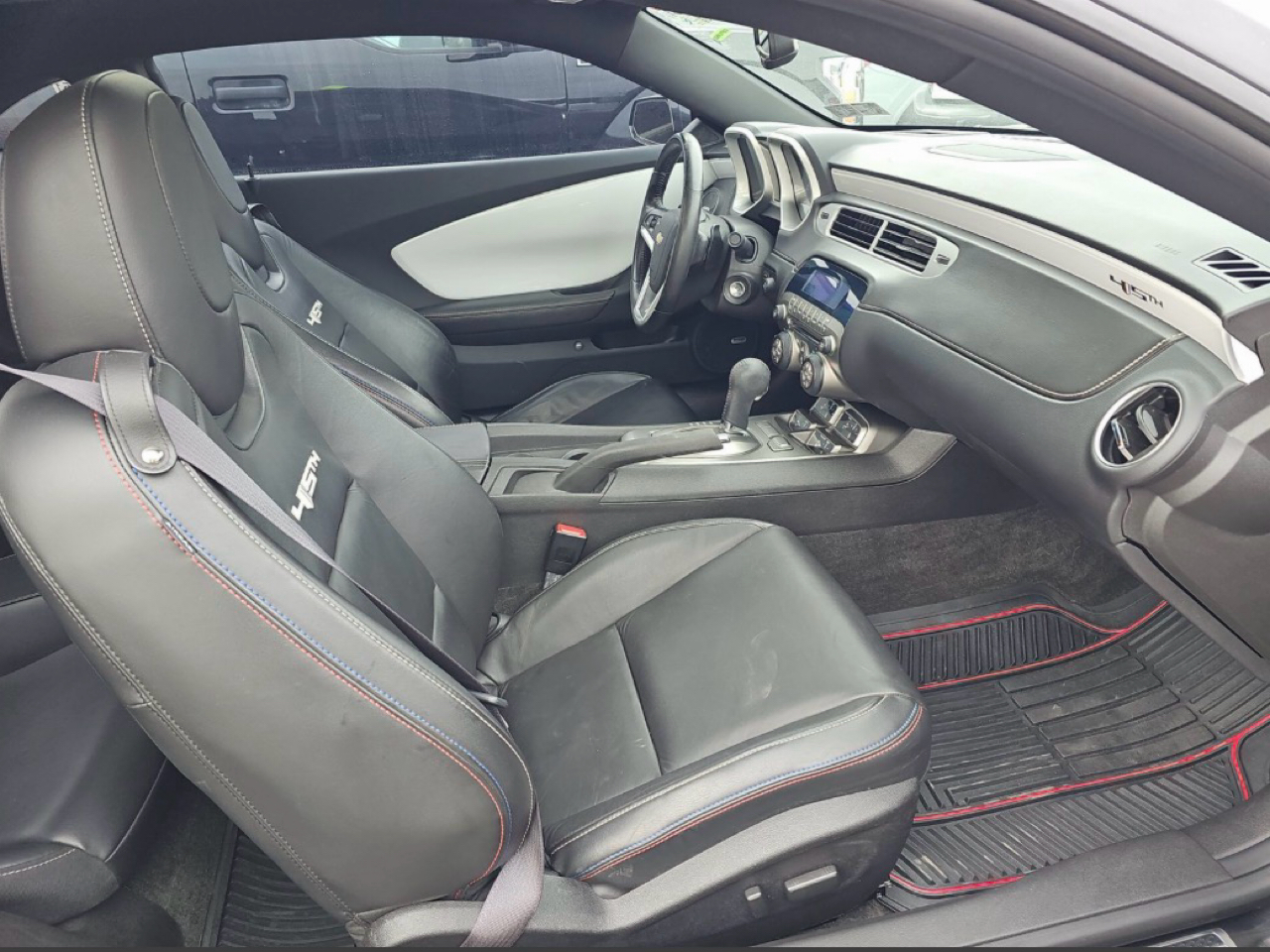 Chevrolet Camaro 2dr Cpe 2LT 2012