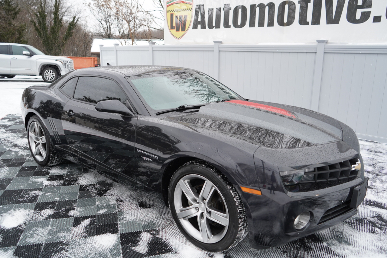 Chevrolet Camaro 2dr Cpe 2LT 2012