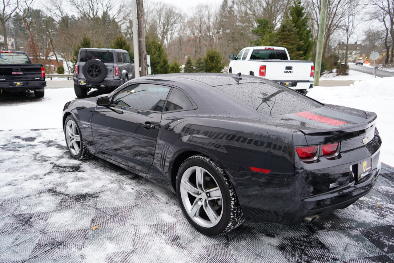 Chevrolet Camaro 2dr Cpe 2LT 2012