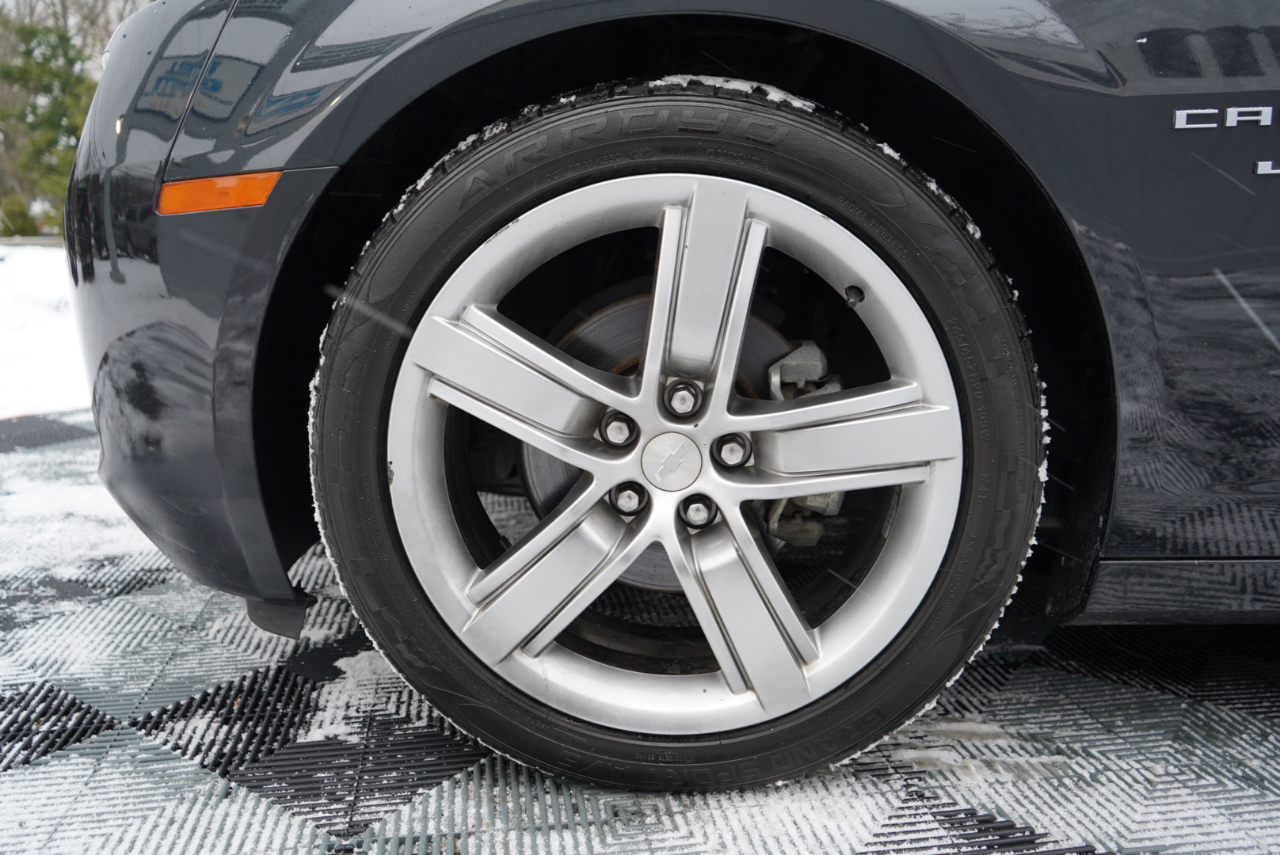 Chevrolet Camaro 2dr Cpe 2LT 2012