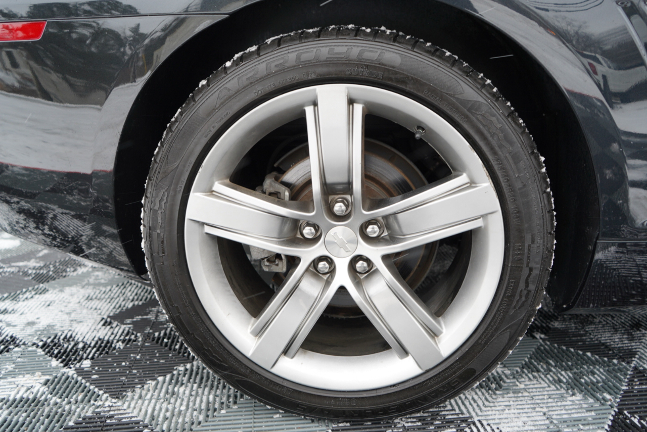 Chevrolet Camaro 2dr Cpe 2LT 2012