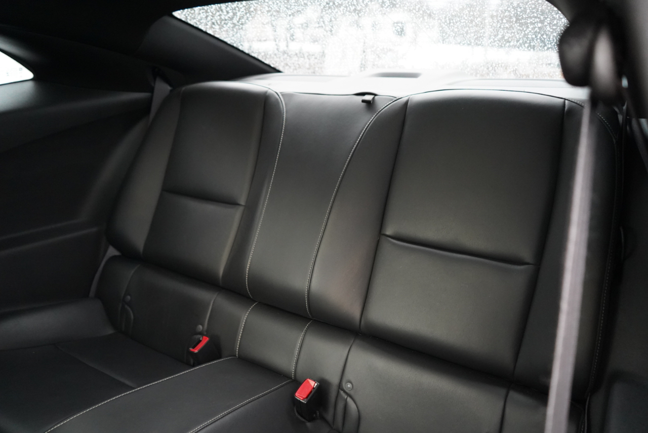 Chevrolet Camaro 2dr Cpe 2LT 2012