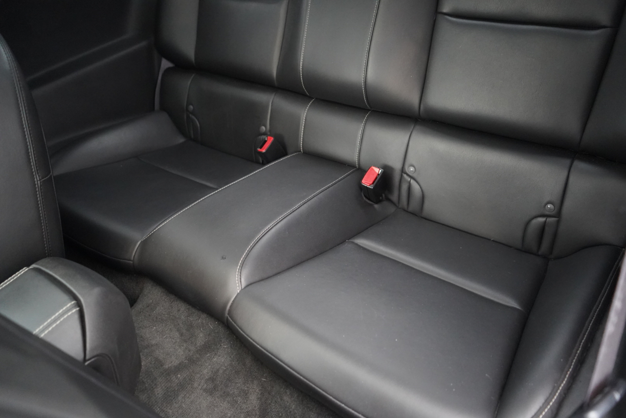 Chevrolet Camaro 2dr Cpe 2LT 2012