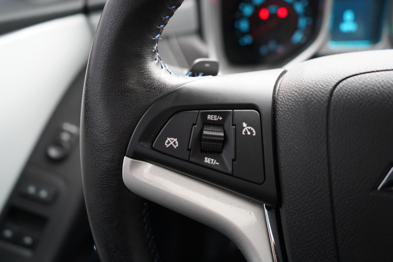 Chevrolet Camaro 2dr Cpe 2LT 2012