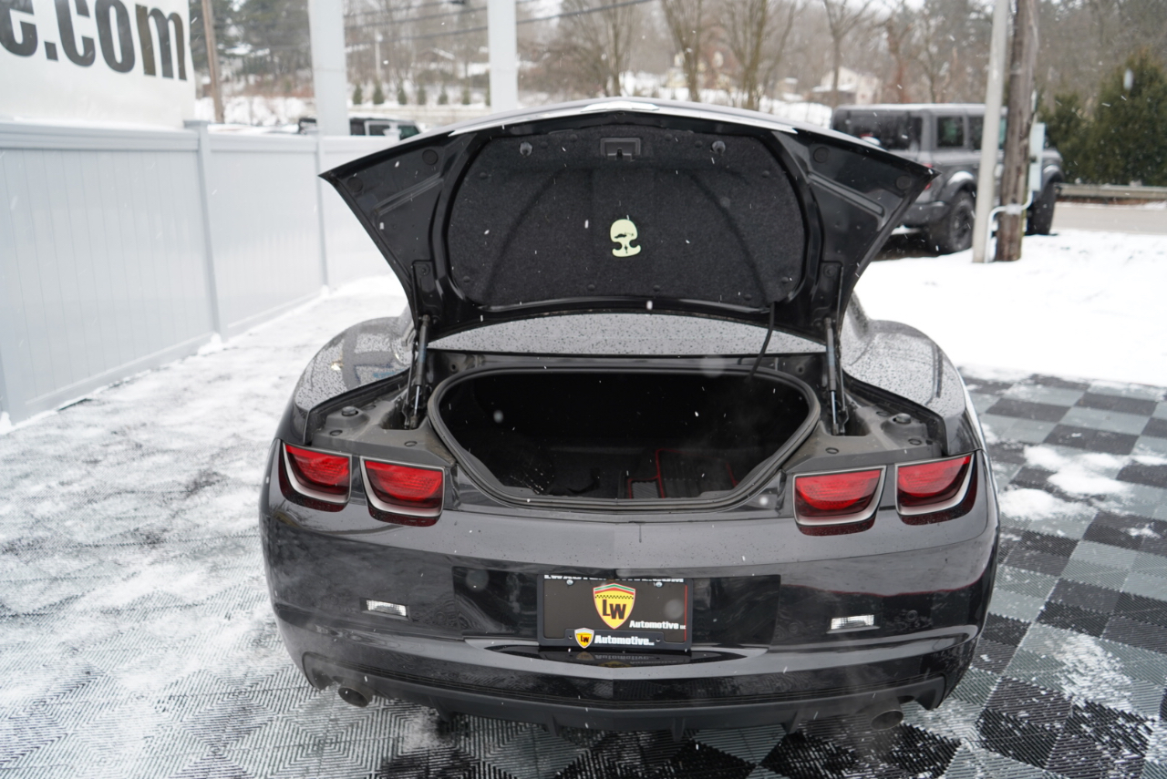 Chevrolet Camaro 2dr Cpe 2LT 2012