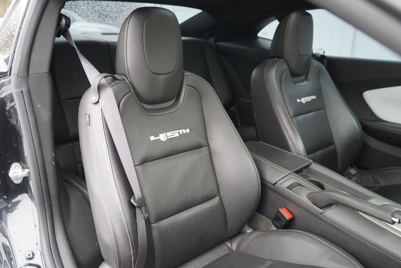 Chevrolet Camaro 2dr Cpe 2LT 2012