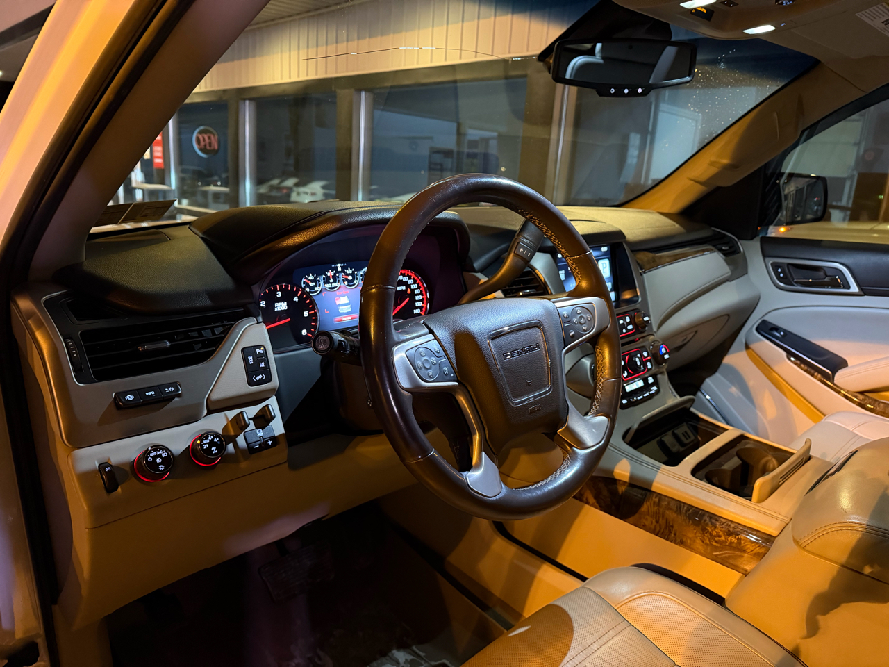 GMC Yukon 4WD 4dr Denali 2015