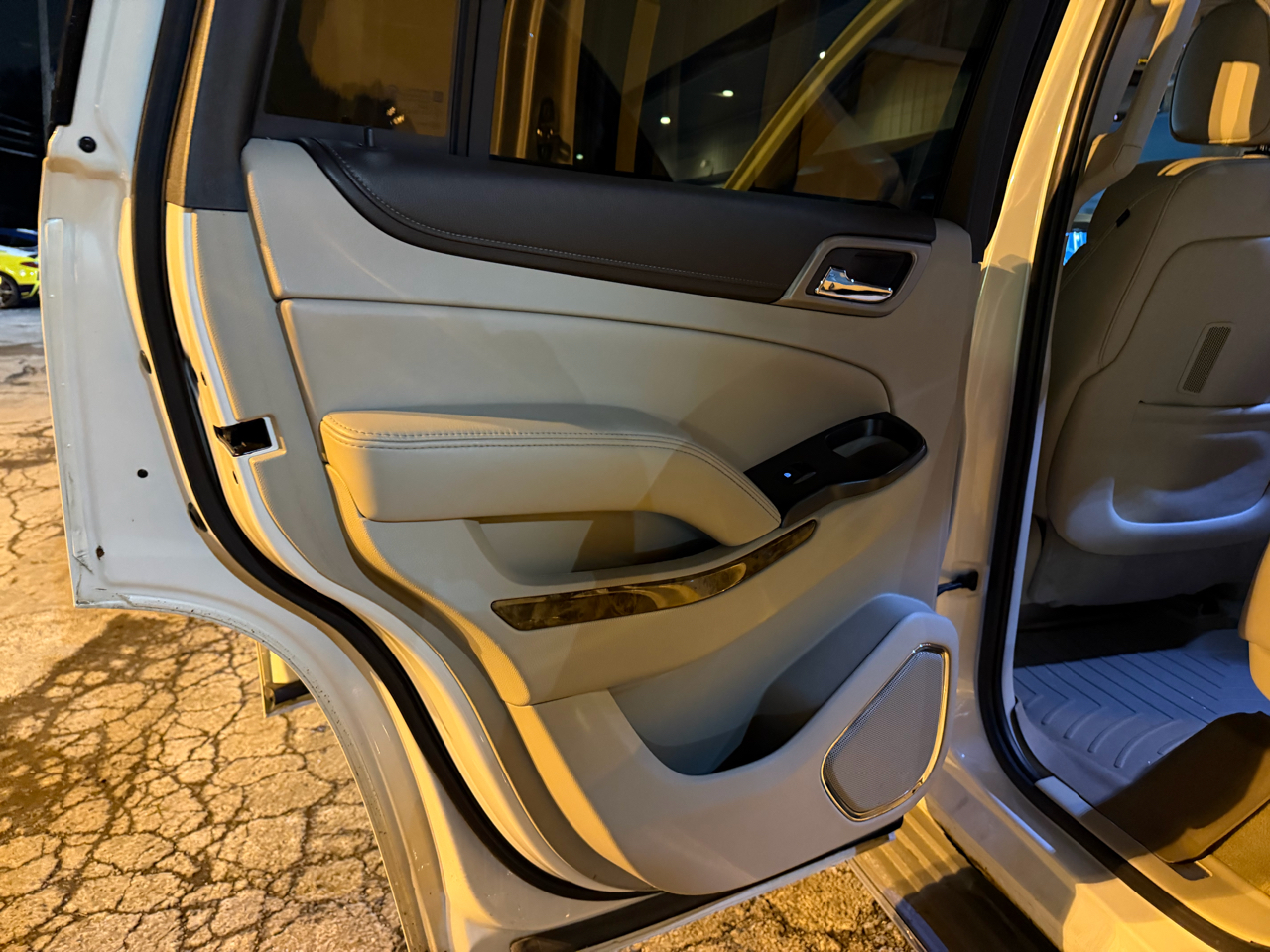 GMC Yukon 4WD 4dr Denali 2015