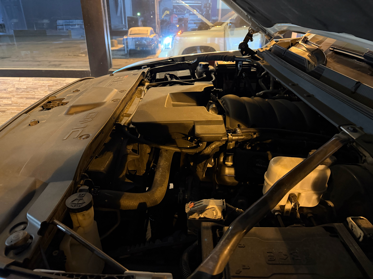 GMC Yukon 4WD 4dr Denali 2015