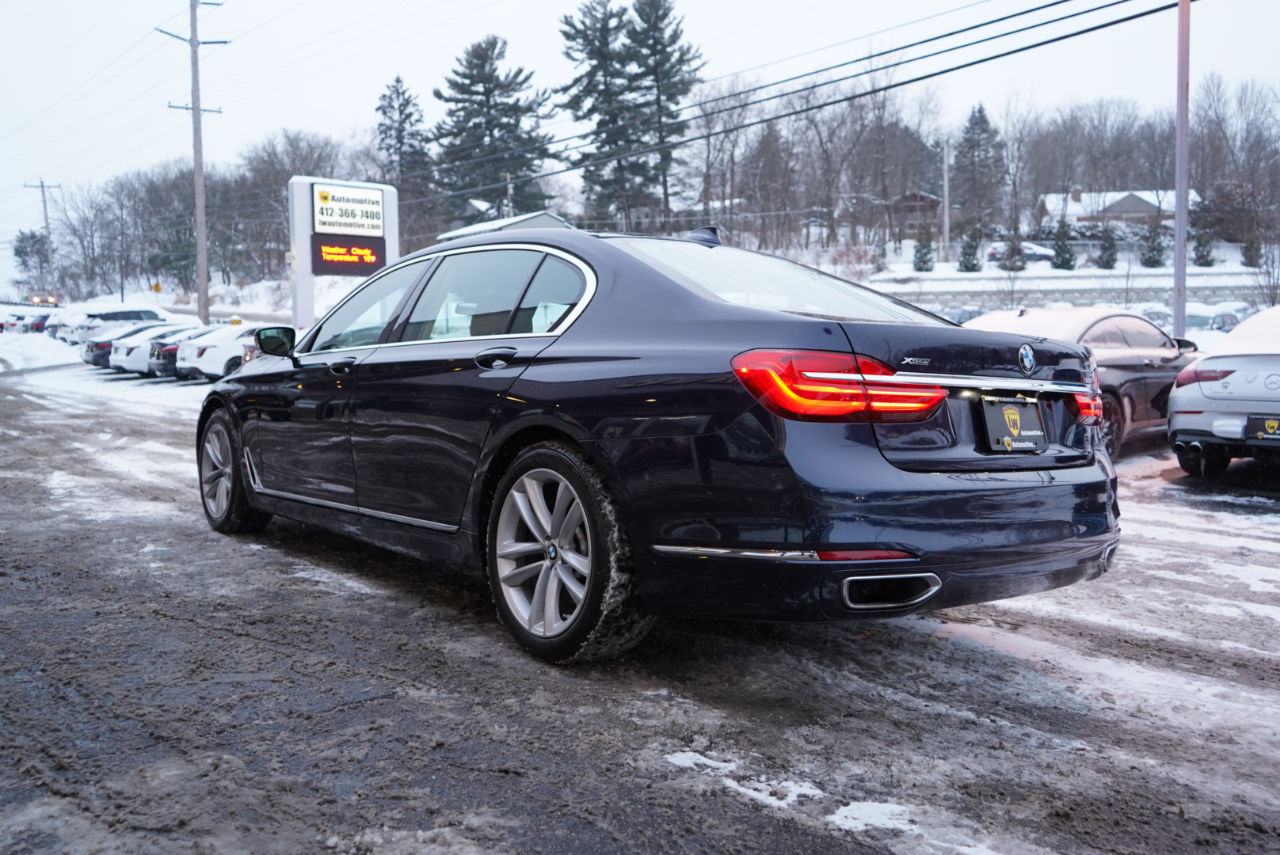 BMW 7 Series 750i xDrive Sedan 2018