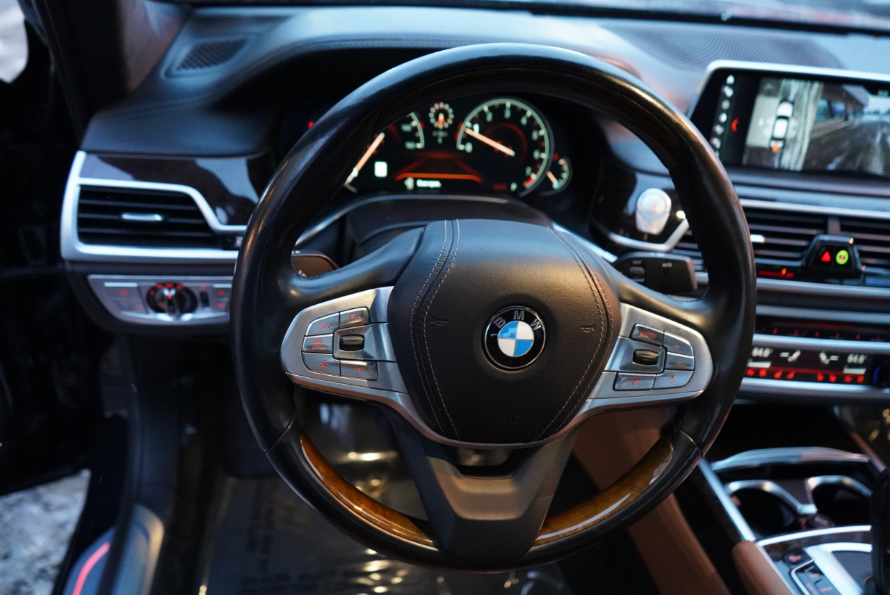 BMW 7 Series 750i xDrive Sedan 2018