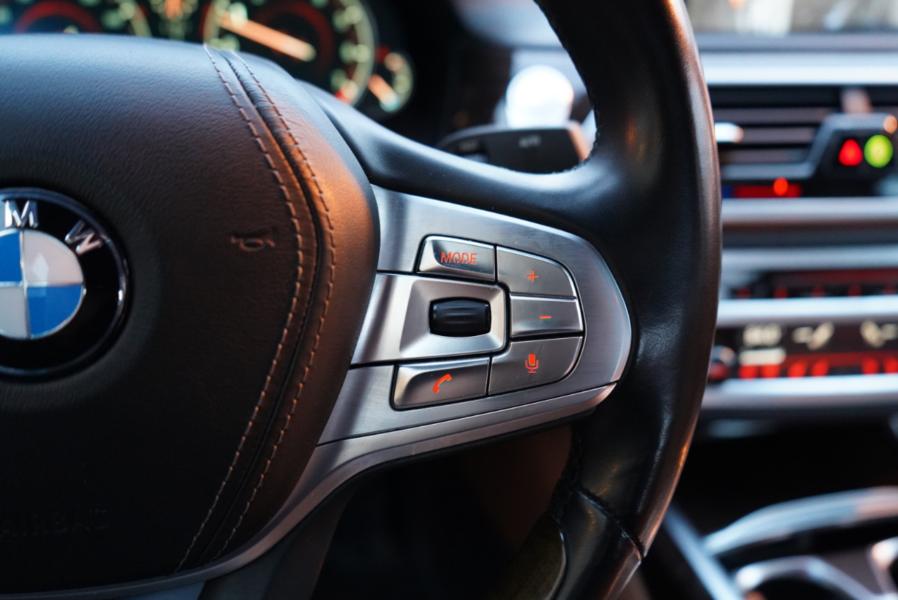 BMW 7 Series 750i xDrive Sedan 2018