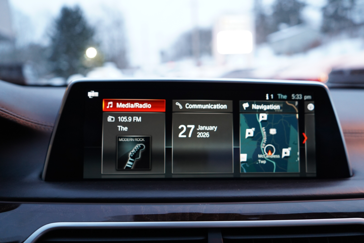 BMW 7 Series 750i xDrive Sedan 2018