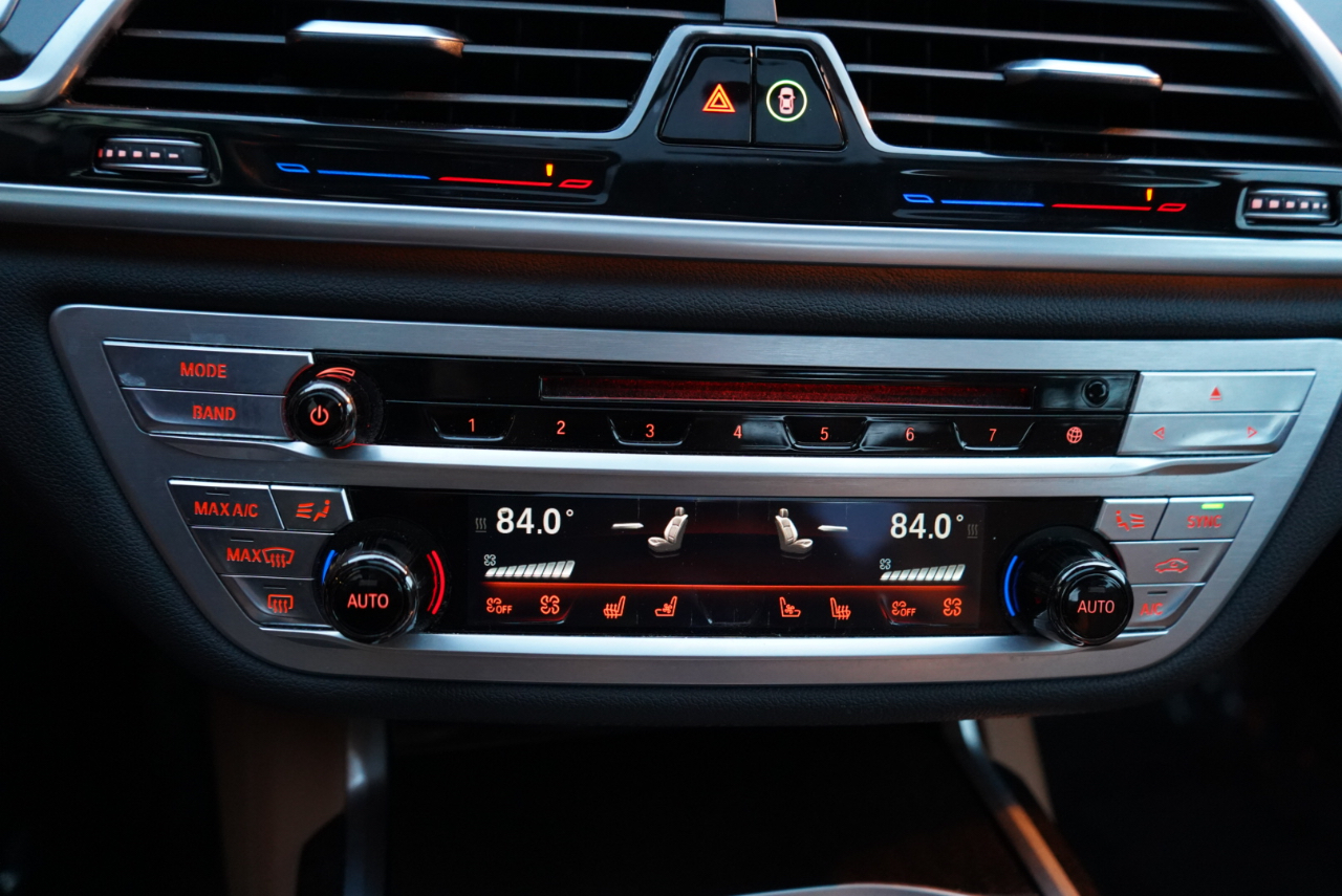 BMW 7 Series 750i xDrive Sedan 2018