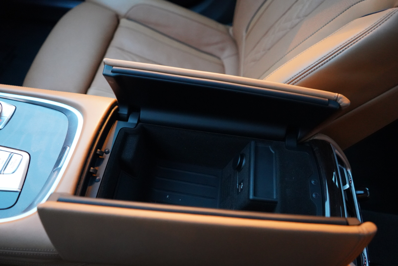 BMW 7 Series 750i xDrive Sedan 2018