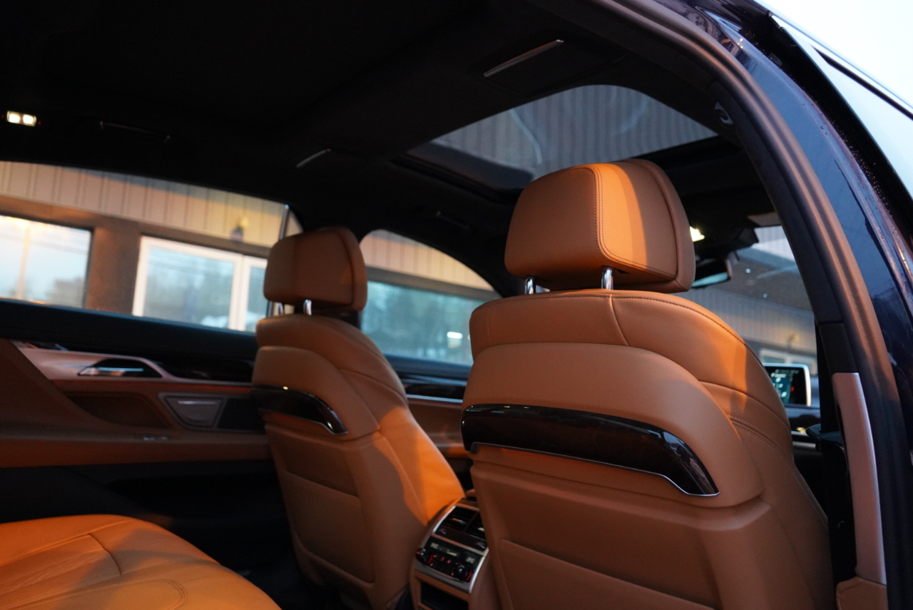 BMW 7 Series 750i xDrive Sedan 2018