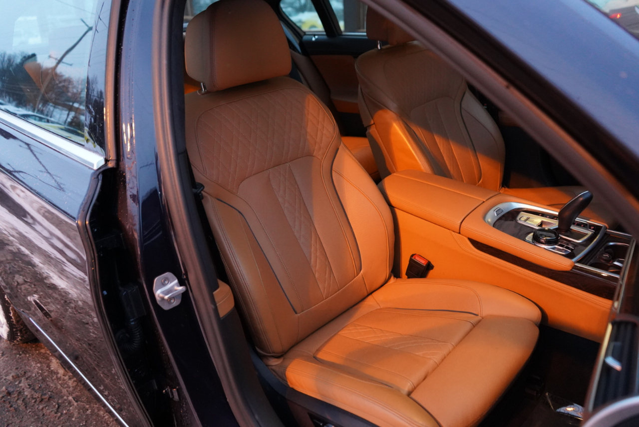 BMW 7 Series 750i xDrive Sedan 2018