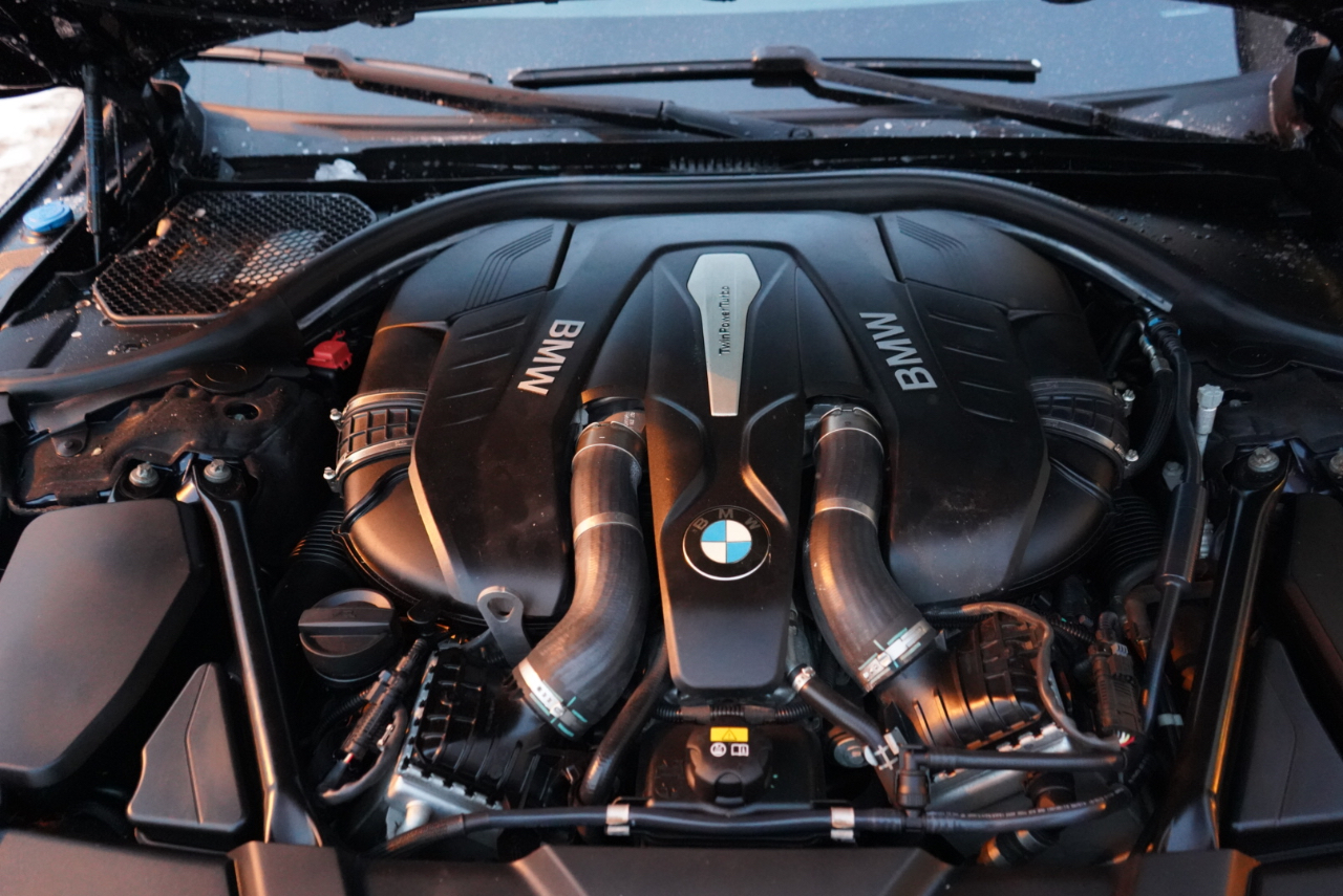 BMW 7 Series 750i xDrive Sedan 2018