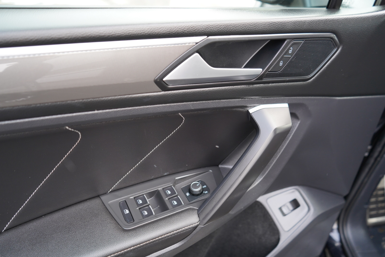 Volkswagen Tiguan 2.0T SE R-Line Black 4MOTION 2022