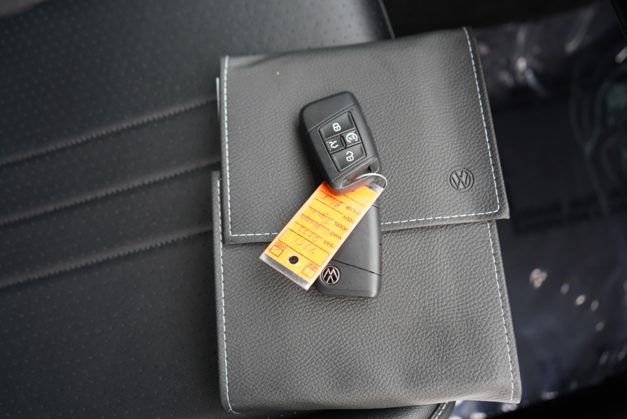 Volkswagen Tiguan 2.0T SE R-Line Black 4MOTION 2022