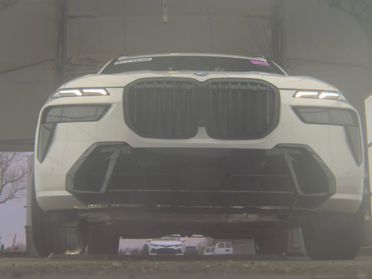 BMW X7 xDrive40i Sports Activity Vehicle 2025