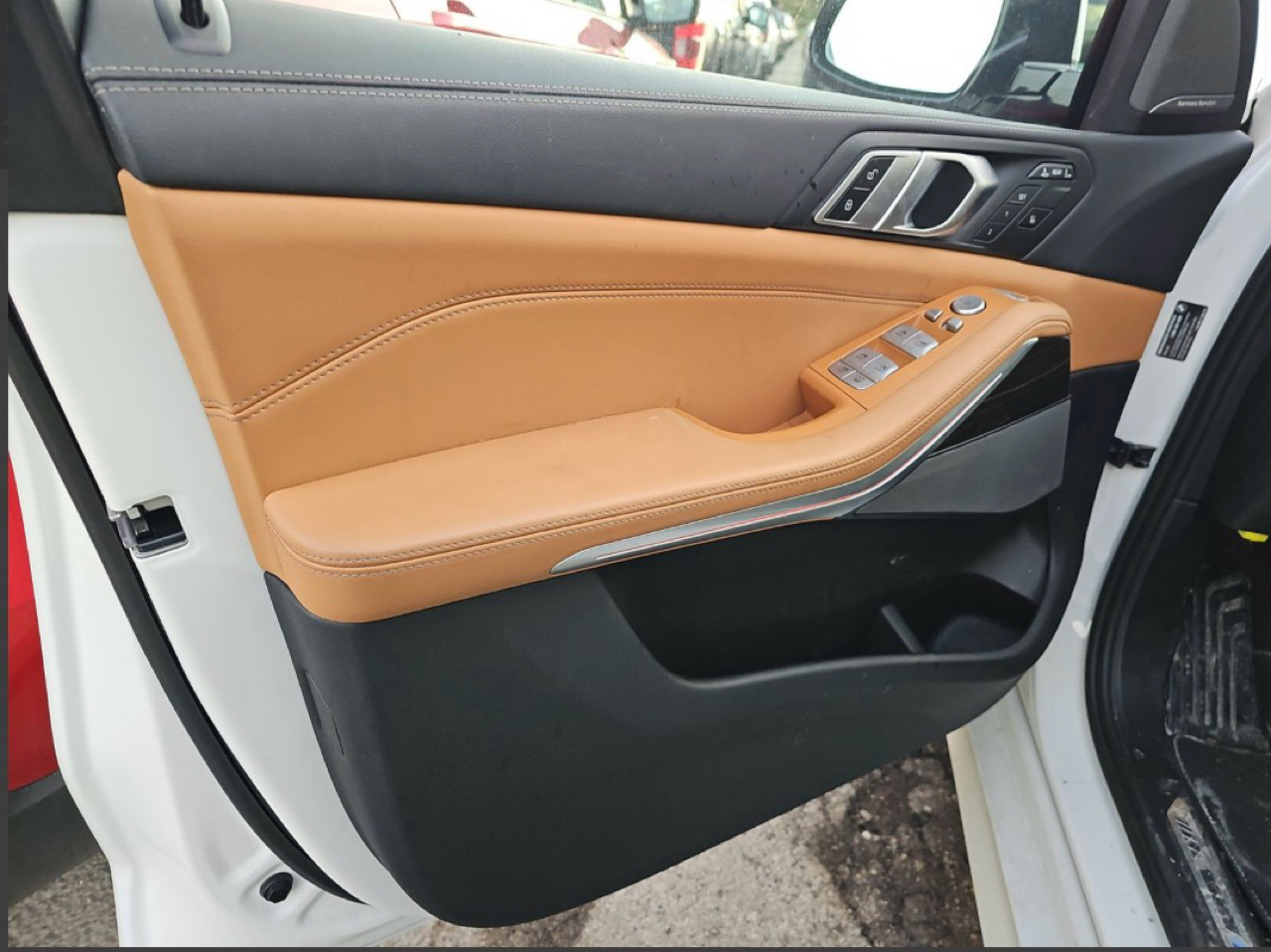 BMW X7 xDrive40i Sports Activity Vehicle 2025