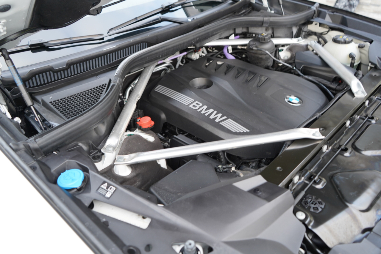 BMW X7 xDrive40i Sports Activity Vehicle 2025