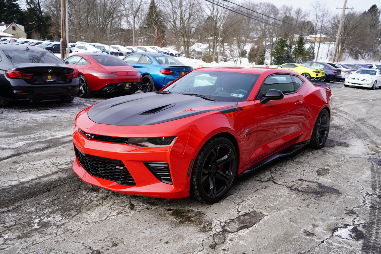 Chevrolet Camaro 2dr Cpe 1SS 2017