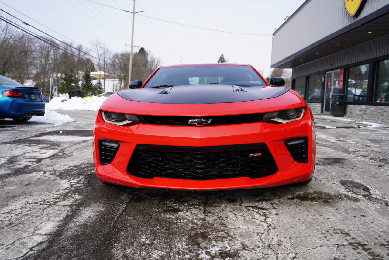 Chevrolet Camaro 2dr Cpe 1SS 2017