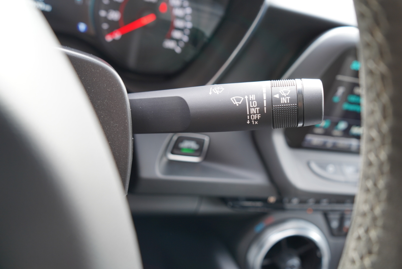 Chevrolet Camaro 2dr Cpe 1SS 2017