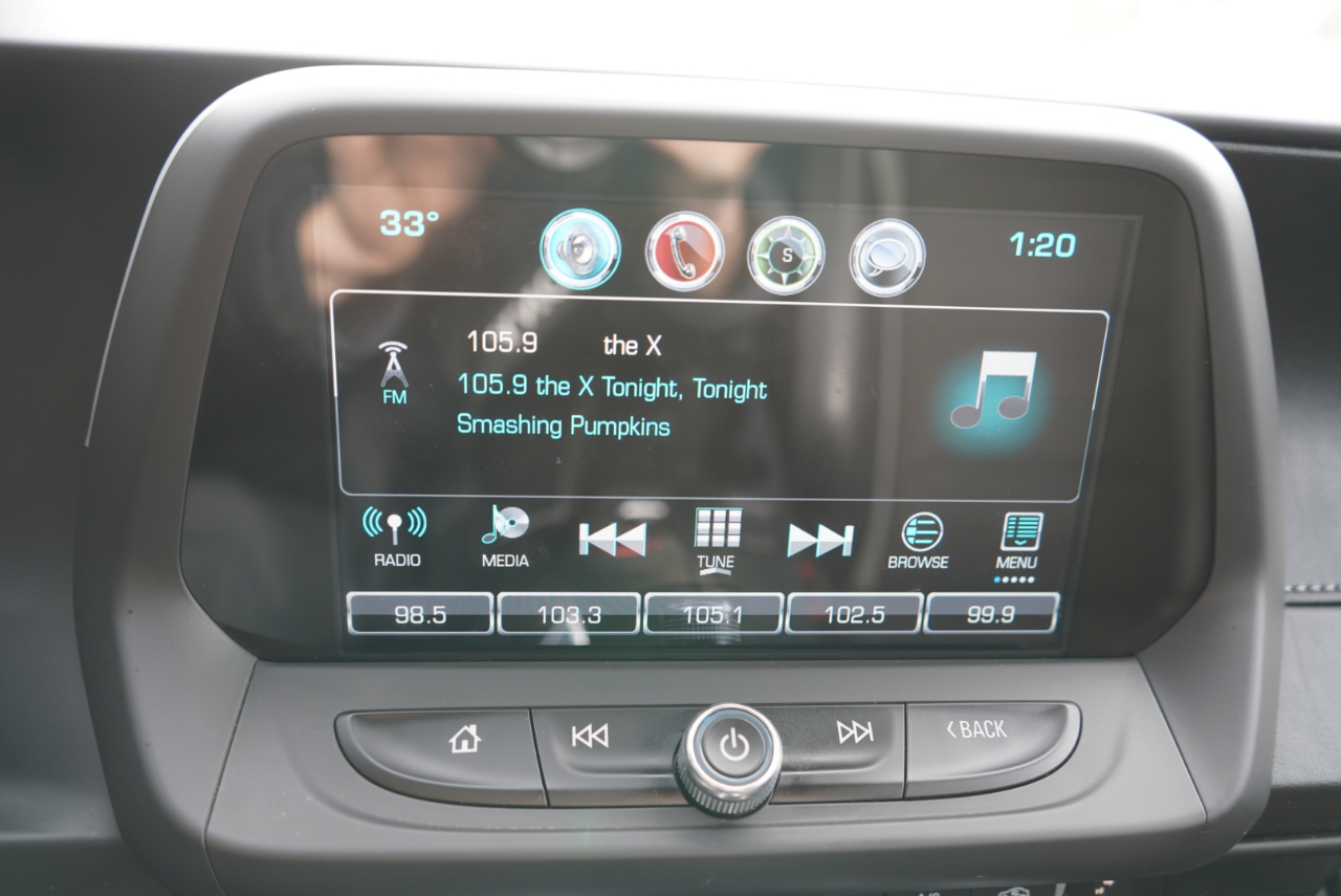 Chevrolet Camaro 2dr Cpe 1SS 2017