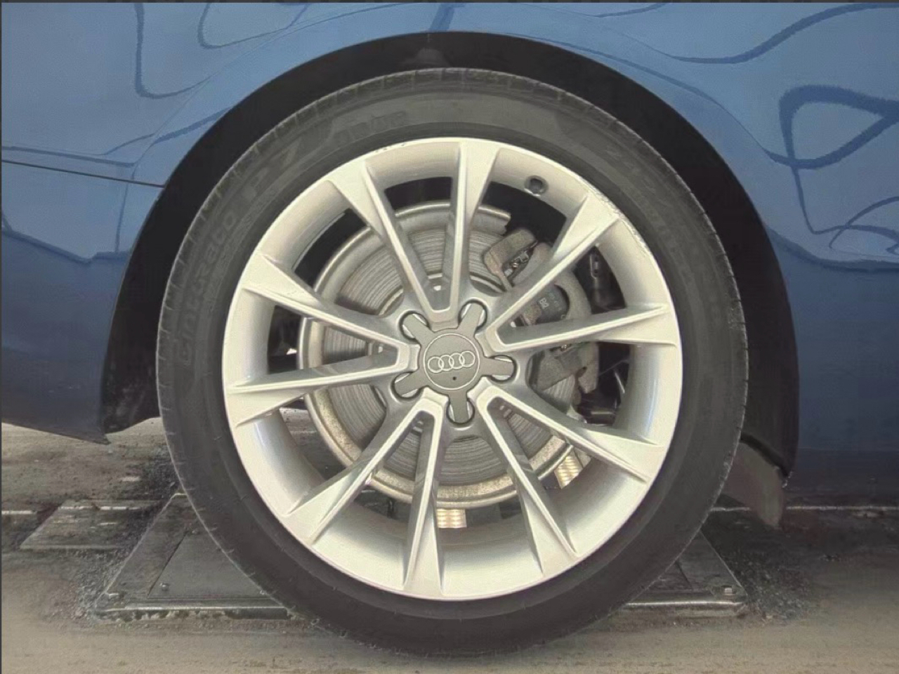 Audi A5 2dr Cabriolet Auto quattro 2.0T Premium Plus 2014