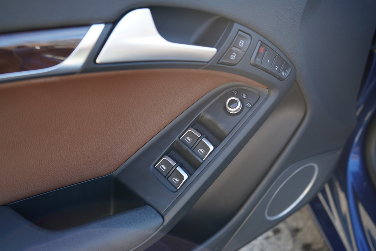 Audi A5 2dr Cabriolet Auto quattro 2.0T Premium Plus 2014