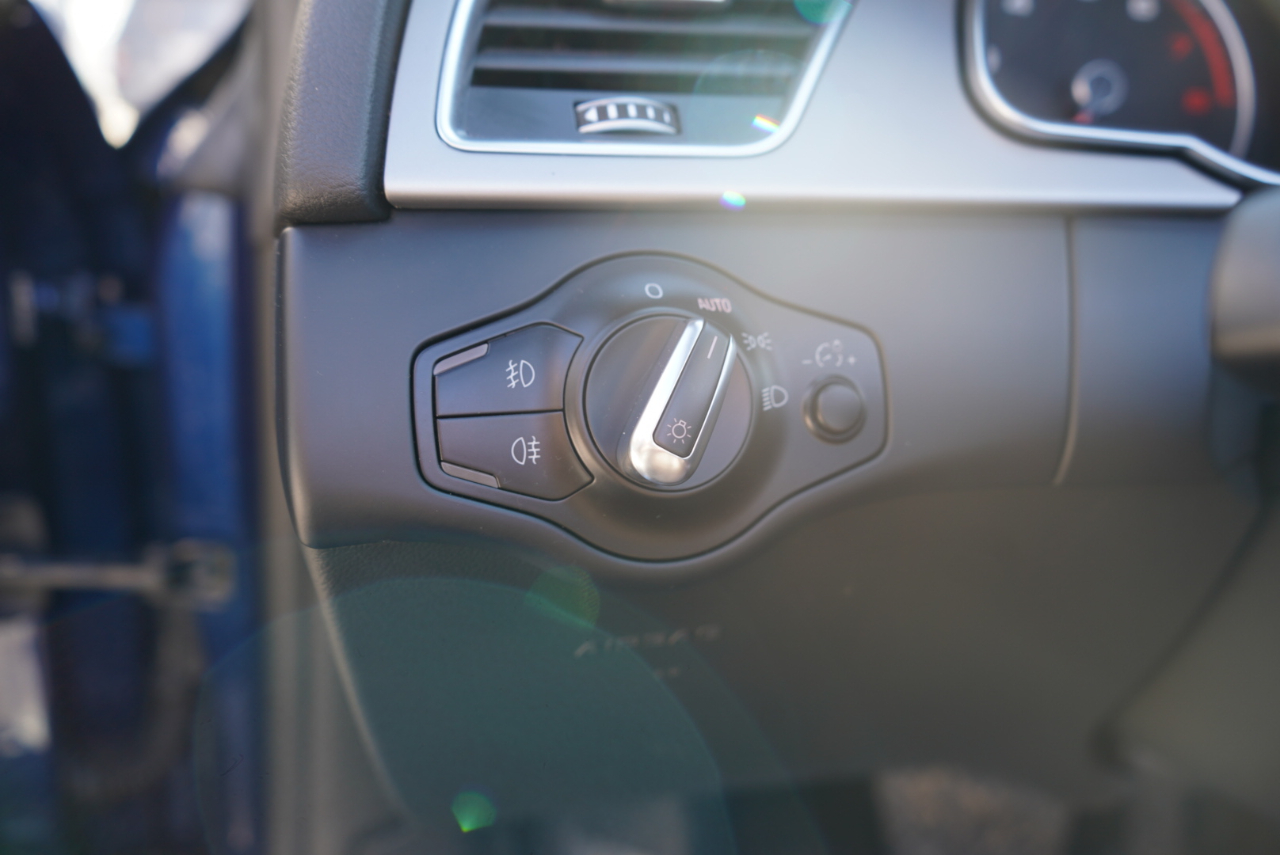 Audi A5 2dr Cabriolet Auto quattro 2.0T Premium Plus 2014