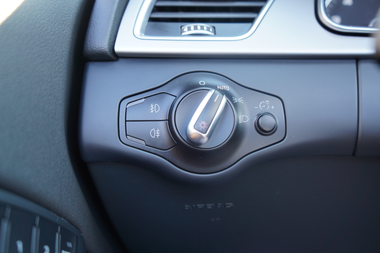 Audi A5 2dr Cabriolet Auto quattro 2.0T Premium Plus 2014