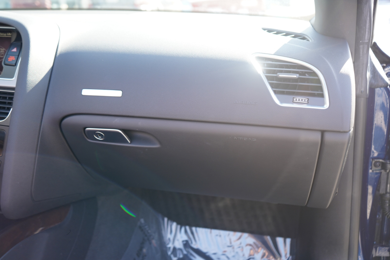 Audi A5 2dr Cabriolet Auto quattro 2.0T Premium Plus 2014