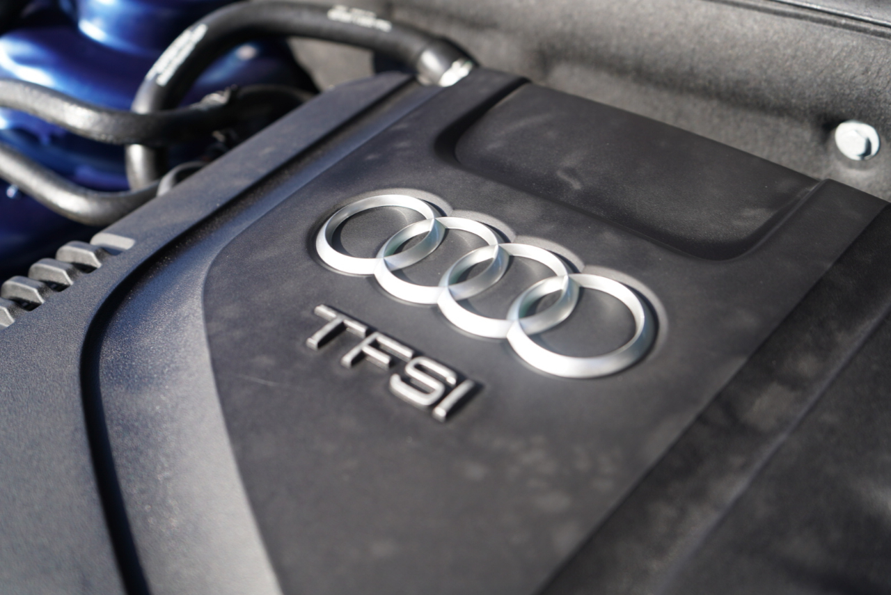 Audi A5 2dr Cabriolet Auto quattro 2.0T Premium Plus 2014