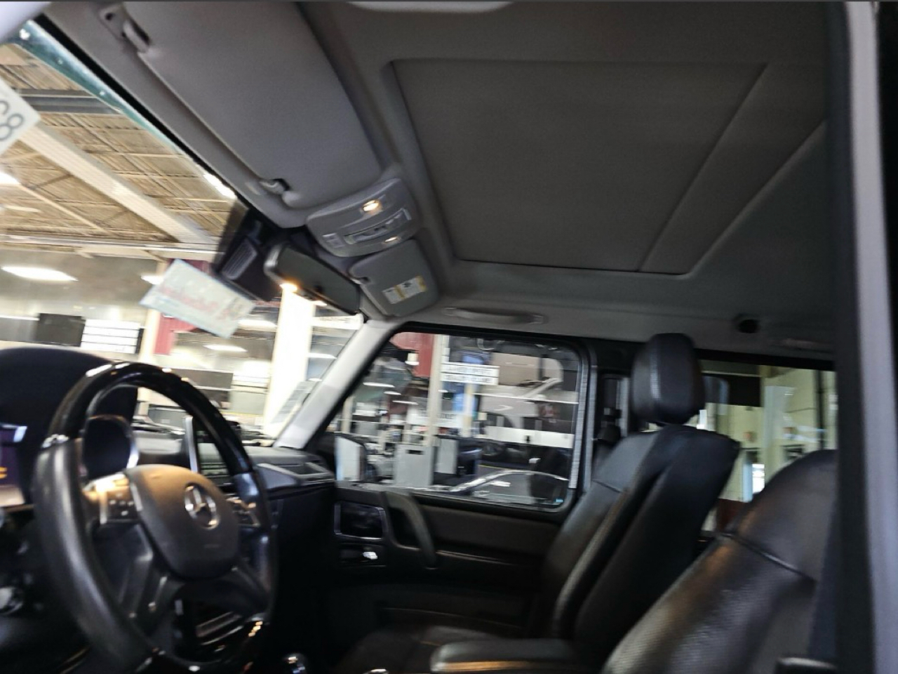 Mercedes-Benz G-Class 4MATIC 4dr G 550 2015