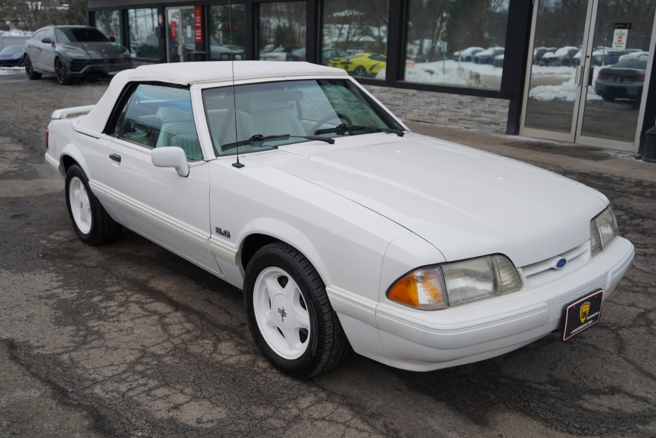 Ford Mustang 2dr Convertible LX 5.0L 1993