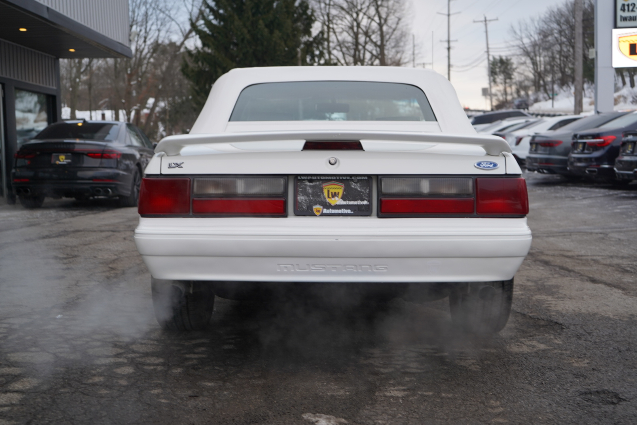 Ford Mustang 2dr Convertible LX 5.0L 1993