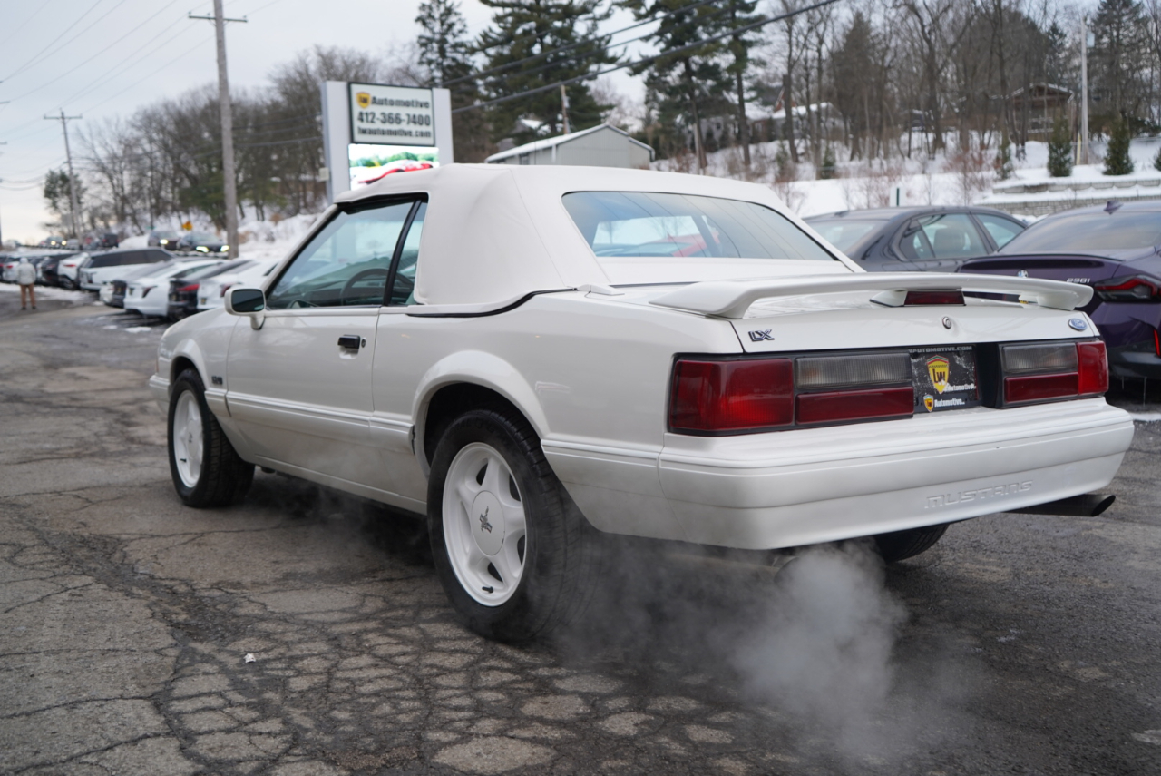Ford Mustang 2dr Convertible LX 5.0L 1993