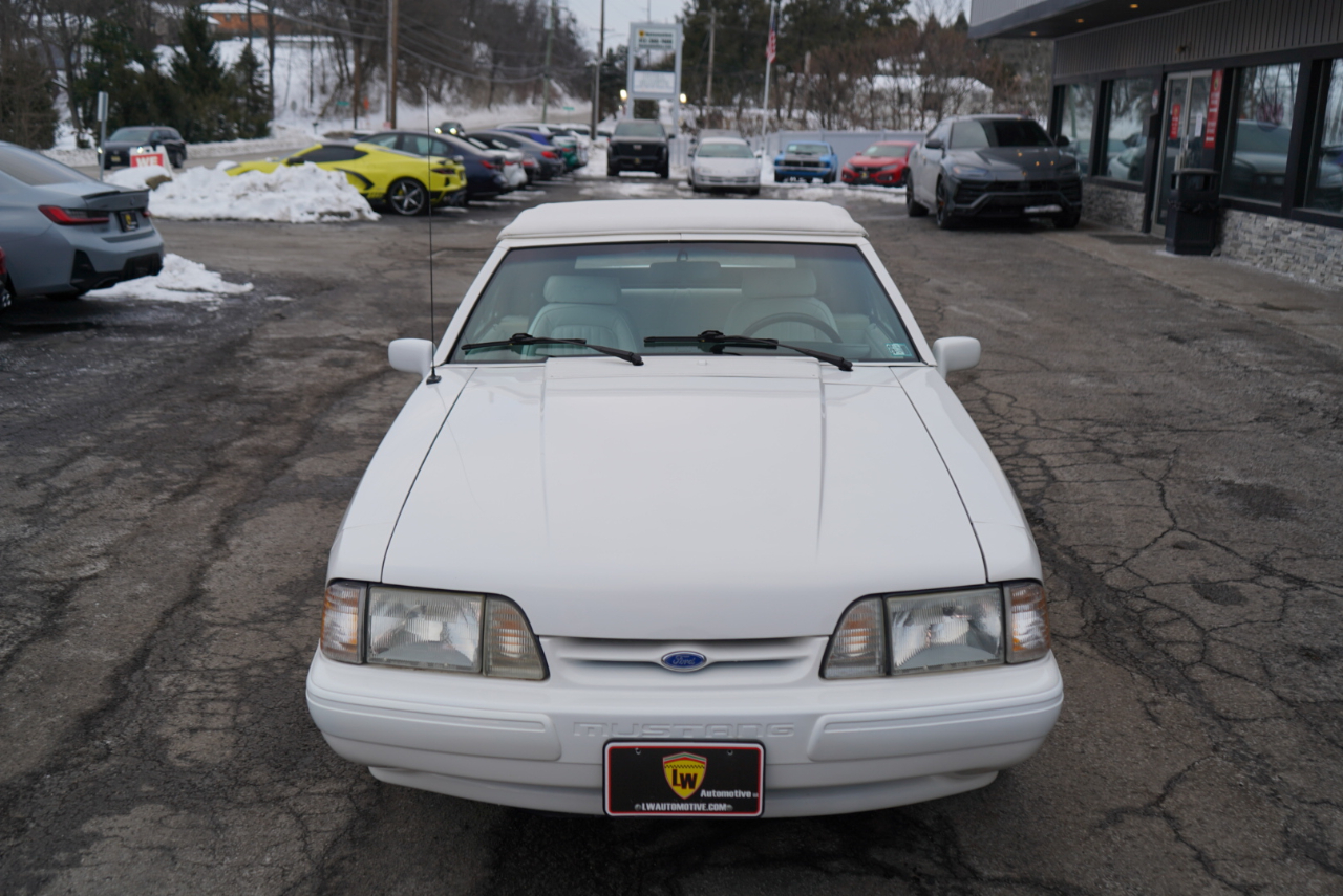 Ford Mustang 2dr Convertible LX 5.0L 1993