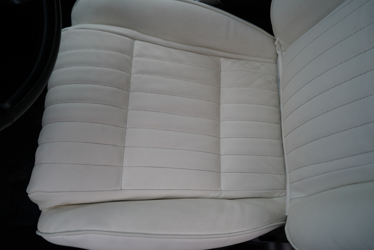 Ford Mustang 2dr Convertible LX 5.0L 1993