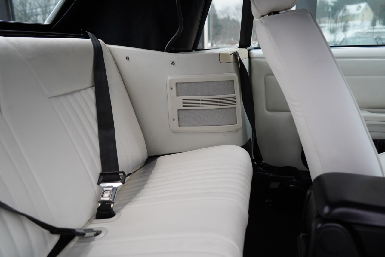 Ford Mustang 2dr Convertible LX 5.0L 1993