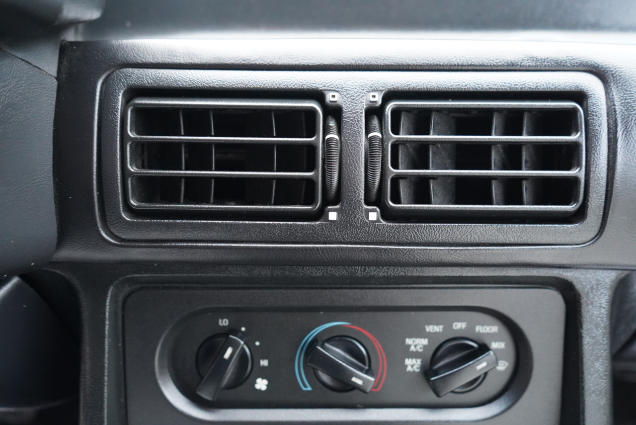 Ford Mustang 2dr Convertible LX 5.0L 1993