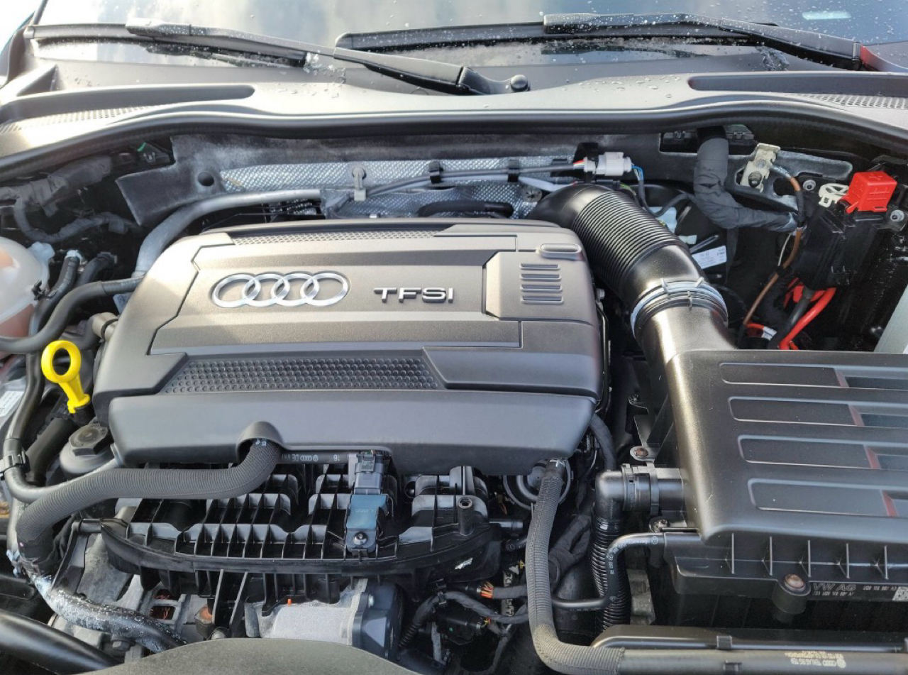 Audi TT 2dr Cpe S tronic quattro 2.0T 2016