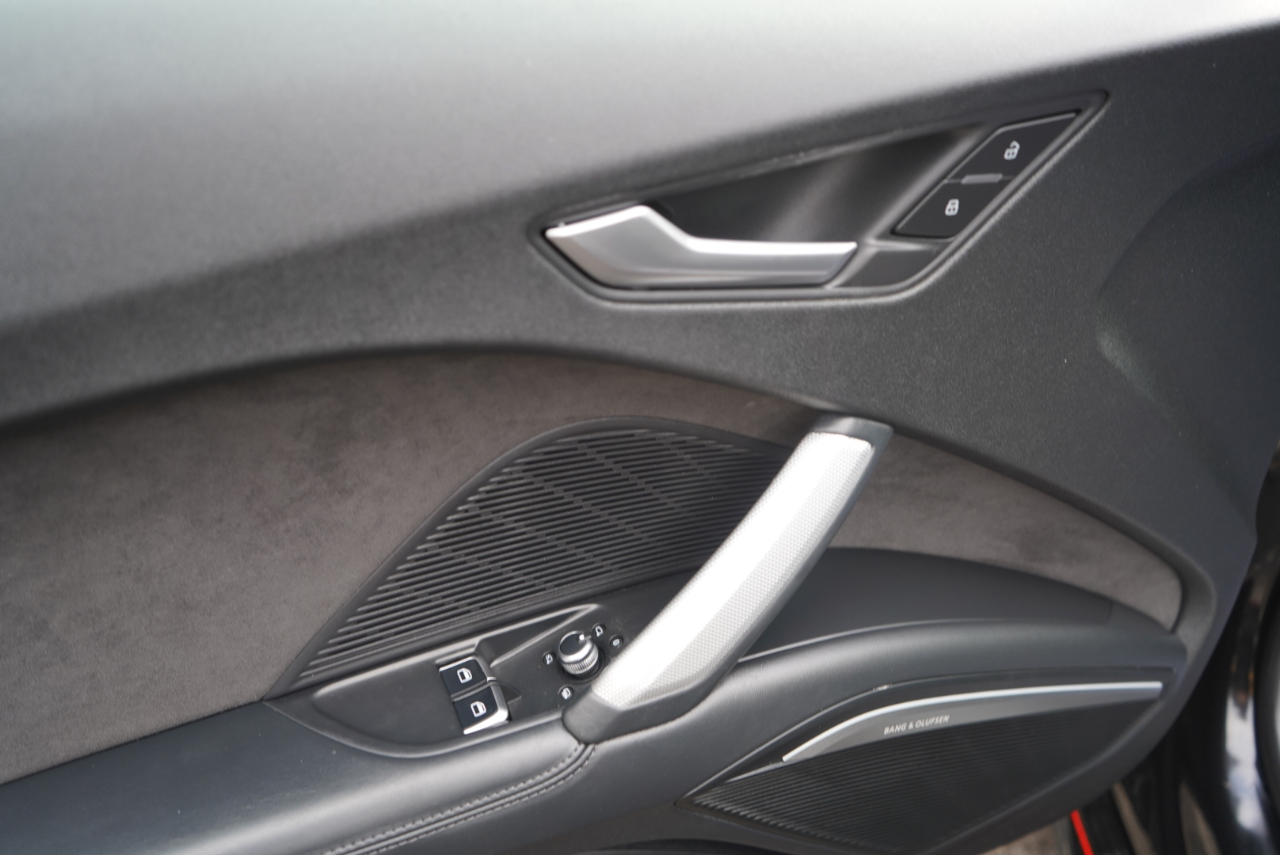 Audi TT 2dr Cpe S tronic quattro 2.0T 2016