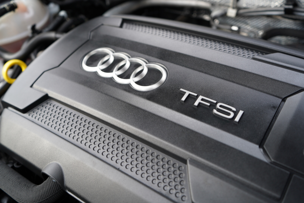 Audi TT 2dr Cpe S tronic quattro 2.0T 2016