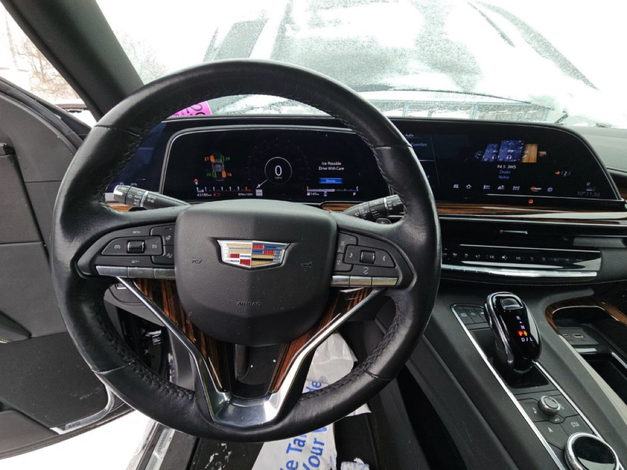Cadillac Escalade 4WD 4dr Luxury 2022