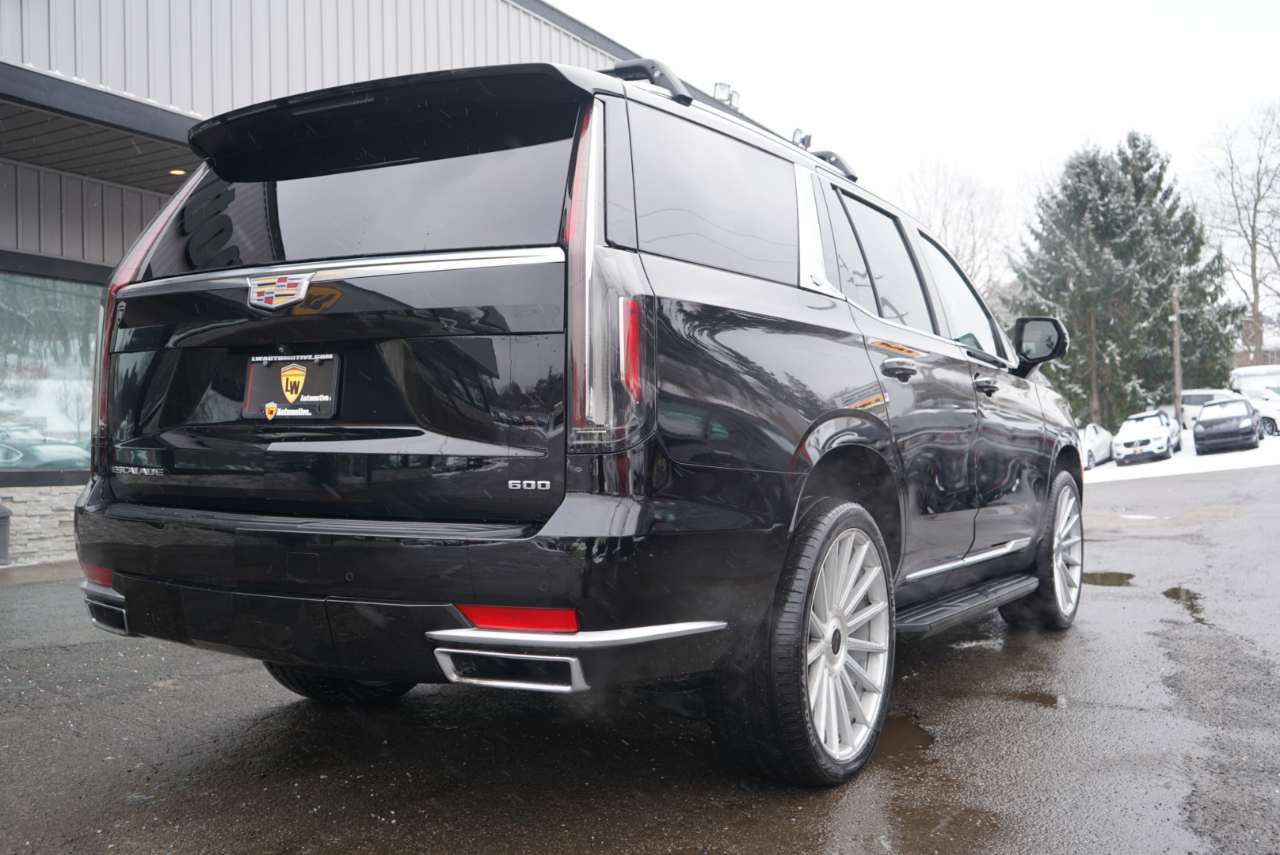 Cadillac Escalade 4WD 4dr Luxury 2022
